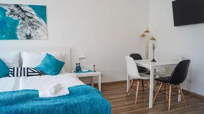 Ein Sitzbereich in der Unterkunft Sweet 2BR Apt, Near Schloss Belvedere & Rennweg
