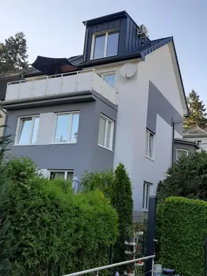 Das Gebäude in dem sich die Ferienwohnung befindet