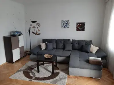 Ein Sitzbereich in der Unterkunft Haus Apricum - schön wohnen & gratis parken
