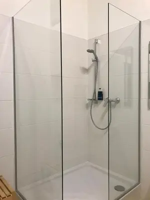 Ein Badezimmer in der Unterkunft Apartments near Augarten