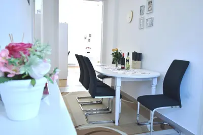 Grundriss der Unterkunft Cosy 3 Room Viennese Flat - 10min to City Center