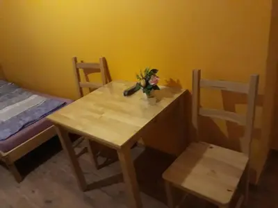 Ein Bett oder Betten in einem Zimmer der Unterkunft Monterooms Vienna Schönbrunn 10 minutes to downtown
