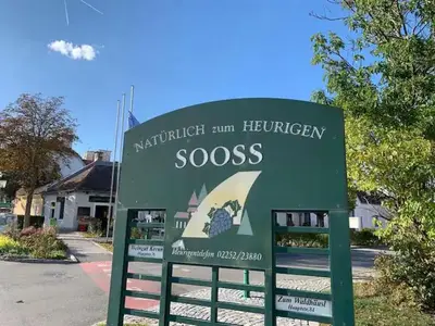 Ein Zertifikat, Auszeichnung, Logo oder anderes Dokument, das in der Unterkunft Villa für Präsentationen und Events, Eine Nacht im Puppenmuseum erleben ausgestellt ist