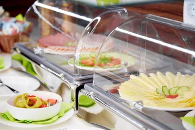 Essen im Hotel oder in der Nähe