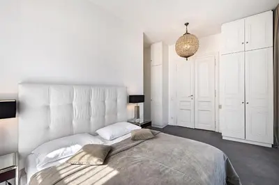 Ein Bett oder Betten in einem Zimmer der Unterkunft 6 rooms Naschmarkt