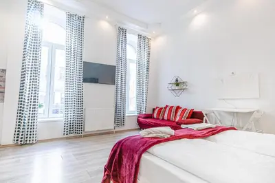 Ein Bett oder Betten in einem Zimmer der Unterkunft Affordable Apartment 6 Minutes from Lugner City Sleeps 3