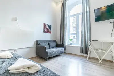 TV/Unterhaltungsangebot in der Unterkunft Brilliant 1BR Apt - Perfect for short & Longstays