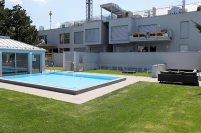 Grundriss der Unterkunft Rooftop Terrace, free garage parking and Pool!