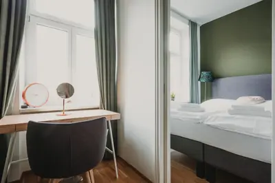 Ein Bett oder Betten in einem Zimmer der Unterkunft ZEUS Design Apartments Lovely Home Vienna