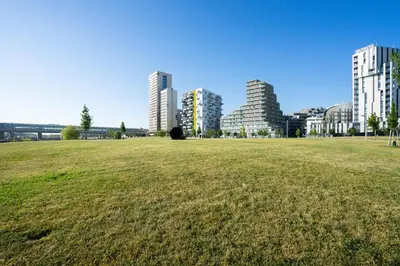 Das Gebäude in dem sich das Aparthotel befindet