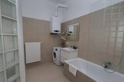 Ein Badezimmer in der Unterkunft josef's home I Kaiserzeit Residence I 02