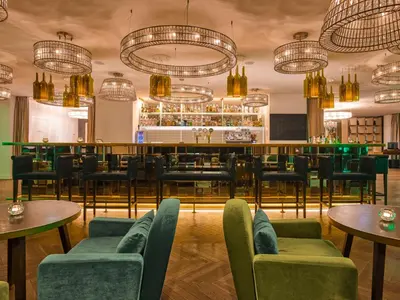 Ein Sitzbereich in der Unterkunft MAXX by Steigenberger Vienna