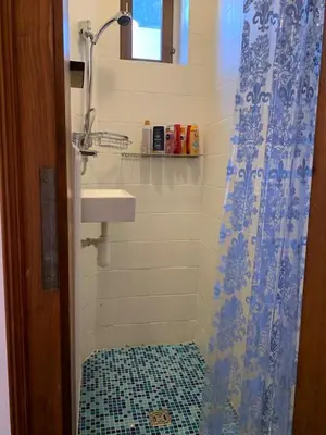 Ein Badezimmer in der Unterkunft Apartment Ariana