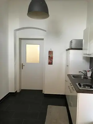 Küche/Küchenzeile in der Unterkunft Apartments near Yppenplatz & Brunnenmarkt