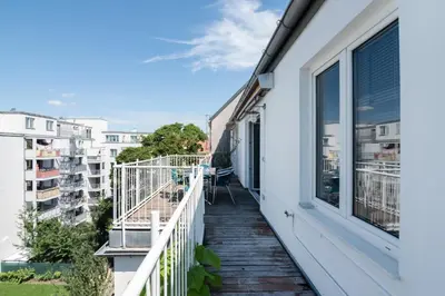 Das Gebäude in dem sich die Ferienwohnung befindet