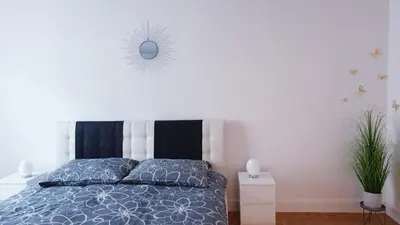 Ein Bett oder Betten in einem Zimmer der Unterkunft Wonderful 2-Bedroom Belvedere Apartment