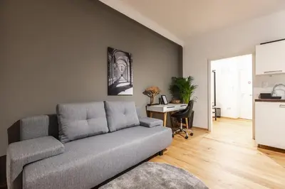 Küche/Küchenzeile in der Unterkunft Cozy Studio Apartment Located in Vienna's Vibrant City Center