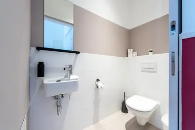 Ein Badezimmer in der Unterkunft Prinz Eugen Studio at Belvedere by HM