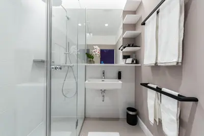 Ein Badezimmer in der Unterkunft Prinz Eugen Studio at Belvedere by HM