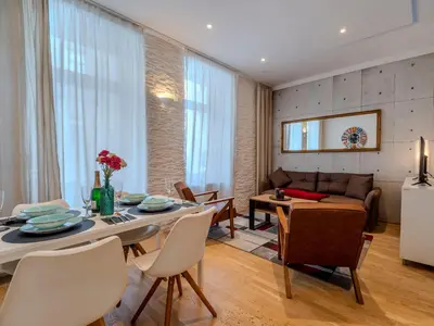 Ein Sitzbereich in der Unterkunft Bright Apartment Mariahilf