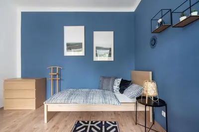 Ein Bett oder Betten in einem Zimmer der Unterkunft Bright, Cozy & Quiet