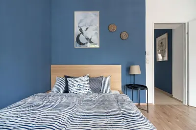 Ein Bett oder Betten in einem Zimmer der Unterkunft Bright, Cozy & Quiet