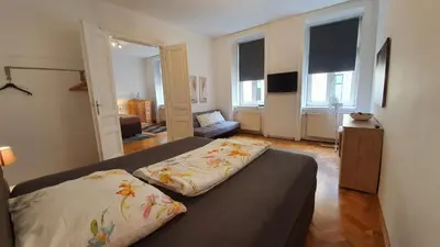 Ein Bett oder Betten in einem Zimmer der Unterkunft Gorgeous Viennese Apartment 10 min to City Center