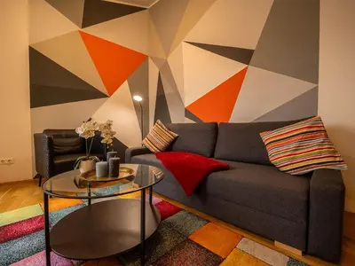 Ein Sitzbereich in der Unterkunft Bright Apartment Naschmarkt
