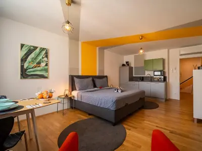 Ein Bett oder Betten in einem Zimmer der Unterkunft Backpacker Apartment Naschmarkt