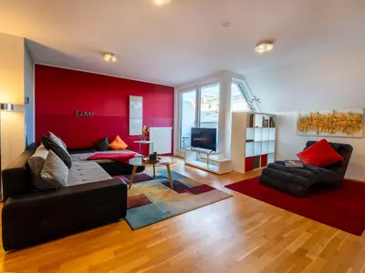 Ein Sitzbereich in der Unterkunft Premium Duplex 2BR for 6 with Balcony near City Museums Metro U3 U2