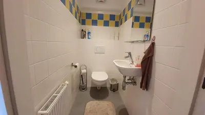 Ein Badezimmer in der Unterkunft Wiener Maisonette mit Terrasse