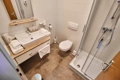 Ein Badezimmer in der Unterkunft Tennis- und Freizeitzentrum Neudörfl