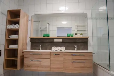 Ein Badezimmer in der Unterkunft WeinApart im Winzerschlössl