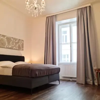 Pension Mozart - Newly Renovated