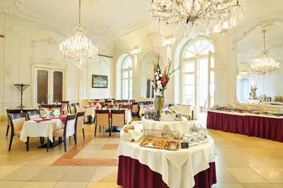 Essen im Hotel oder in der Nähe