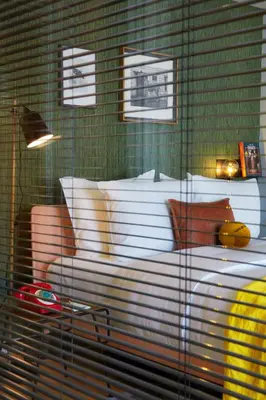 Ein Bett oder Betten in einem Zimmer der Unterkunft Max Brown Hotel 7th District, part of Sircle Collection