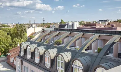 Das Gebäude in dem sich das Aparthotel befindet