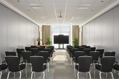 Der Geschäftsbereich oder Konferenzraum in der Unterkunft NH Vienna Airport Conference Center