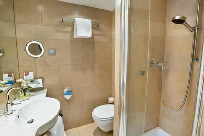 Ein Badezimmer in der Unterkunft Austria Trend Hotel Ananas Wien
