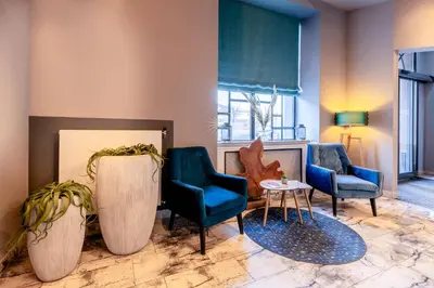 Ein Sitzbereich in der Unterkunft Garner Hotel Vienna by IHG