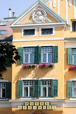 Das Gebäude in dem sich das Hotel befindet