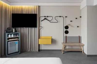 Ein Bett oder Betten in einem Zimmer der Unterkunft Spark by Hilton Vienna Messe Prater