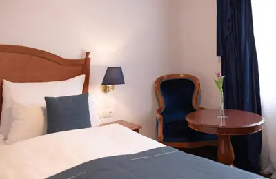 Ein Bett oder Betten in einem Zimmer der Unterkunft Garner Hotel Vienna - Prinz Eugen by IHG