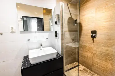 Ein Badezimmer in der Unterkunft Vayalen Boutique Hotel