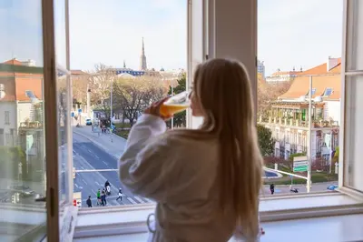 Getränke in der Unterkunft HiLight Suites Hotel