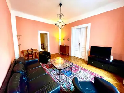 Ein Sitzbereich in der Unterkunft King Apartments | contactless check-in