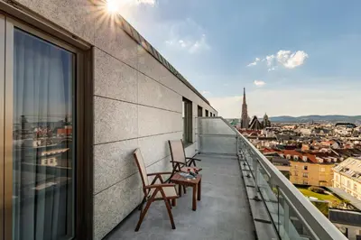 Ein Balkon oder eine Terrasse in der Unterkunft Hotel Am Parkring