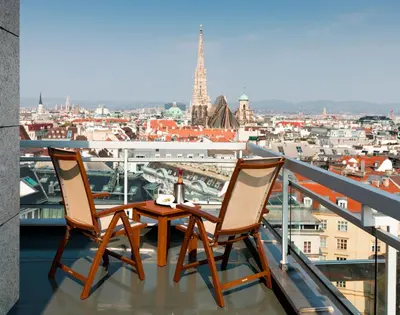 Ein Balkon oder eine Terrasse in der Unterkunft Hotel Am Parkring