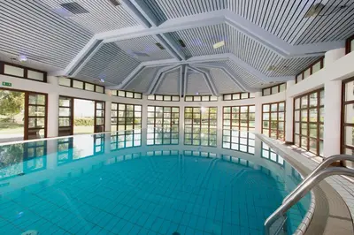 Der Swimmingpool an oder in der Nähe von Seehotel Rust