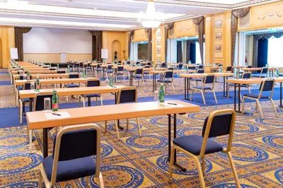 Der Geschäftsbereich oder Konferenzraum in der Unterkunft InterContinental Wien by IHG